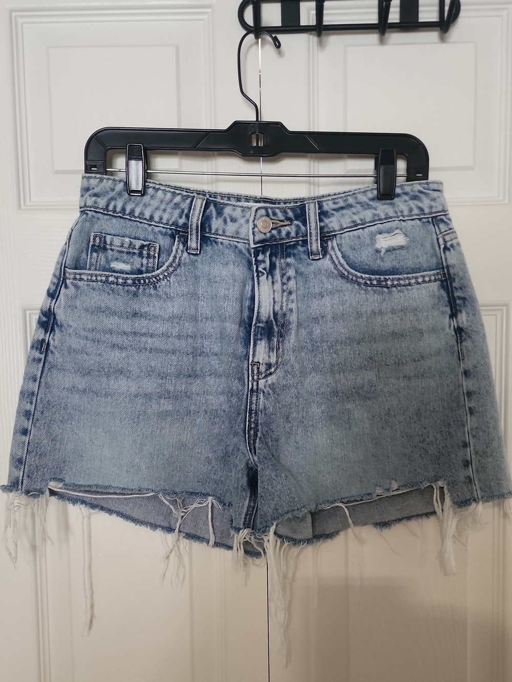 Zenana Outfitters Washed Light Blue Frayed Denim Shorts